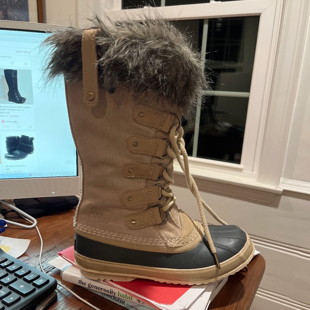 Sorel waterproof boot